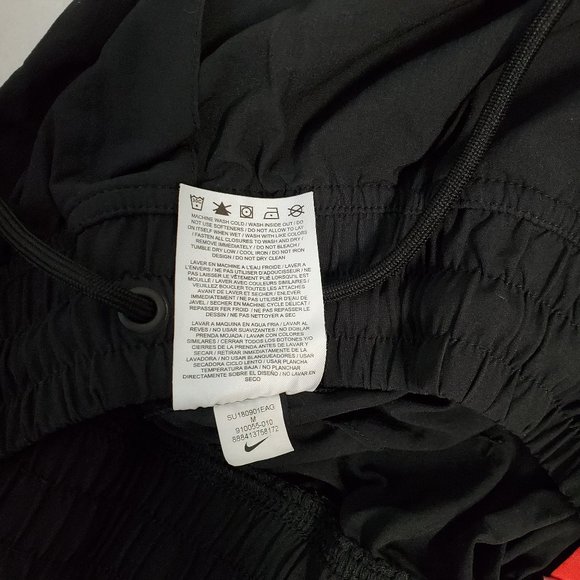 Nike NSW Franchise GX1 Shorts Size Medium - Picture 9 of 10